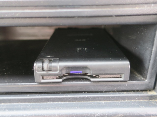 中古トラック 三菱ふそうクレーン付平ボディ ＃22