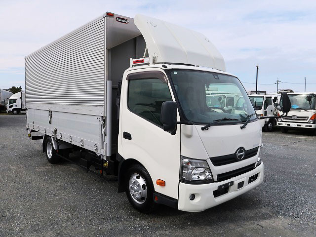 中古トラック 日野 デュトロ 3tアルミウィング