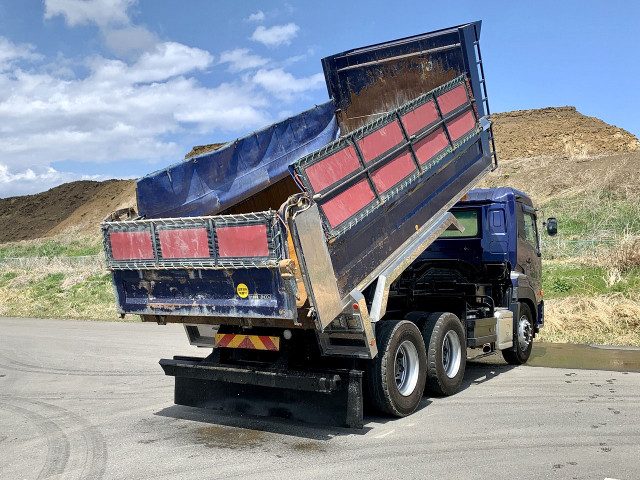 中古トラック UDトラックスダンプ ＃3