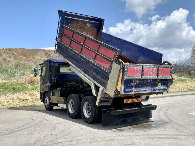 中古トラック UDトラックスダンプ ＃4