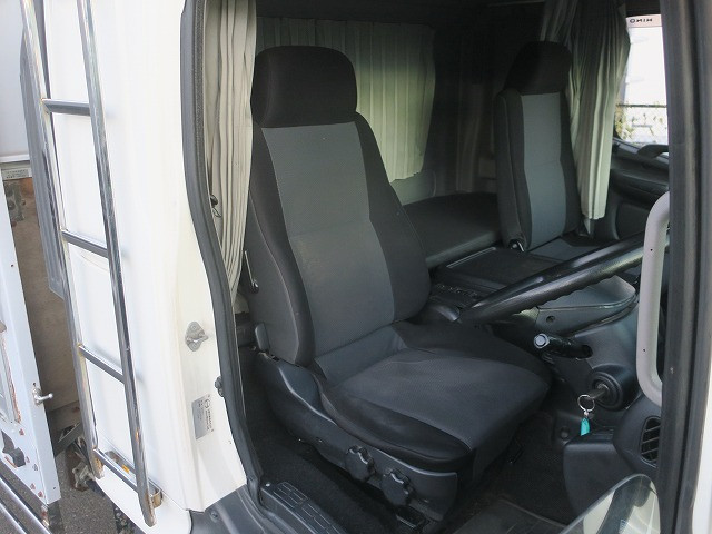 中古トラック 日野平ボディアルミブロック #13