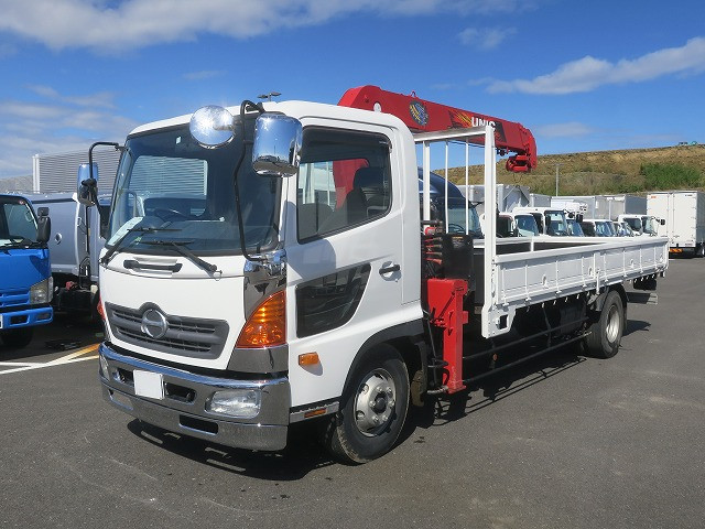 中古トラック 日野 レンジャー 中型クレーン付平ボディ