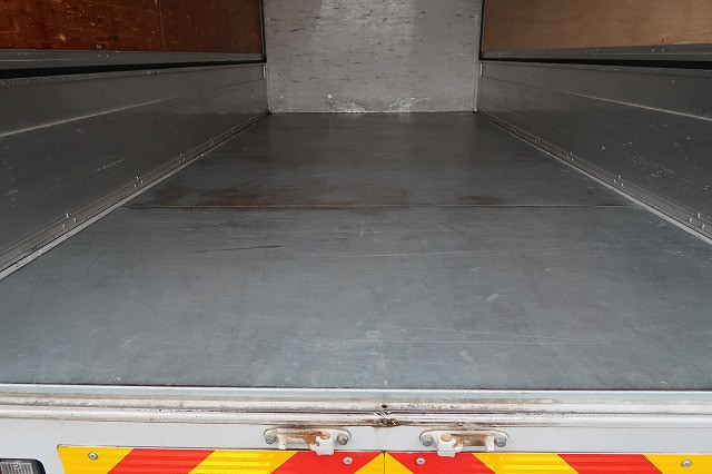 中古トラック いすゞアルミウィング ＃7