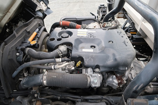 中古トラック いすゞアルミウィング ＃9