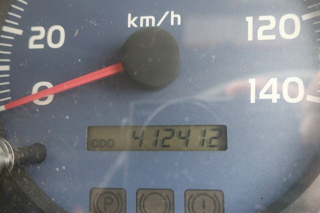 中古トラック 日野平ボディアルミブロック #17