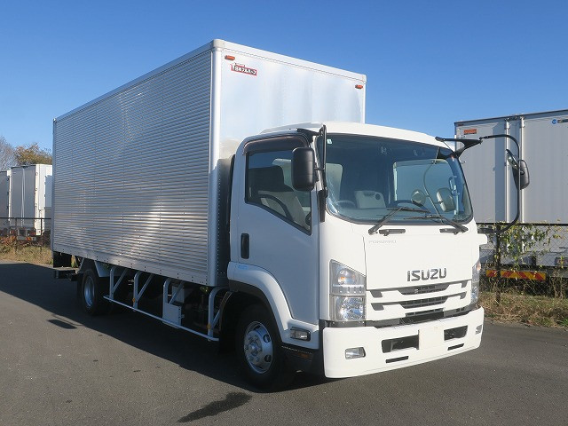 中古トラック いすゞアルミバン ＃2