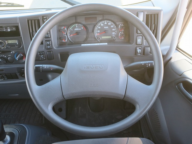 中古トラック いすゞアルミバン ＃13