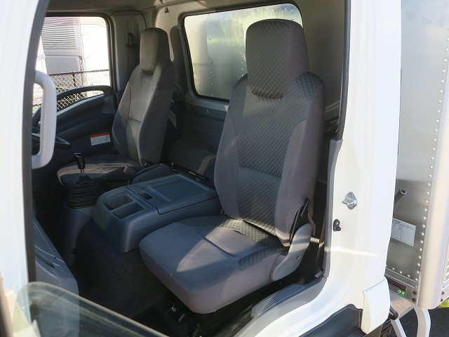 中古トラック いすゞアルミバン ＃23