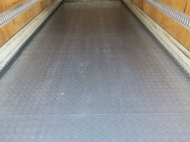 中古トラック いすゞアルミバン ＃6