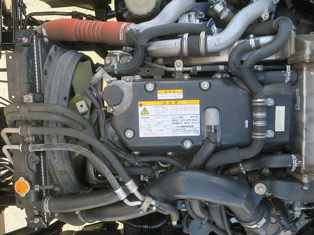 中古トラック いすゞアルミバン ＃8