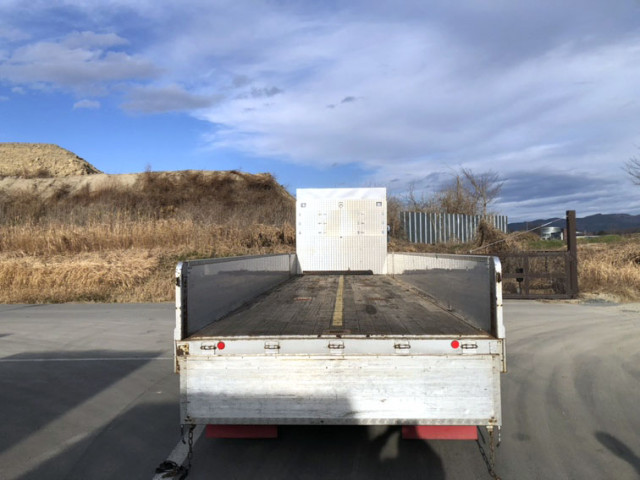 中古トラック UDトラックス平ボディアルミブロック ＃7