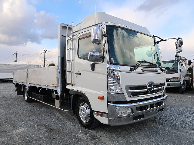 中古トラック 日野 レンジャー 中型平ボディアルミブロック