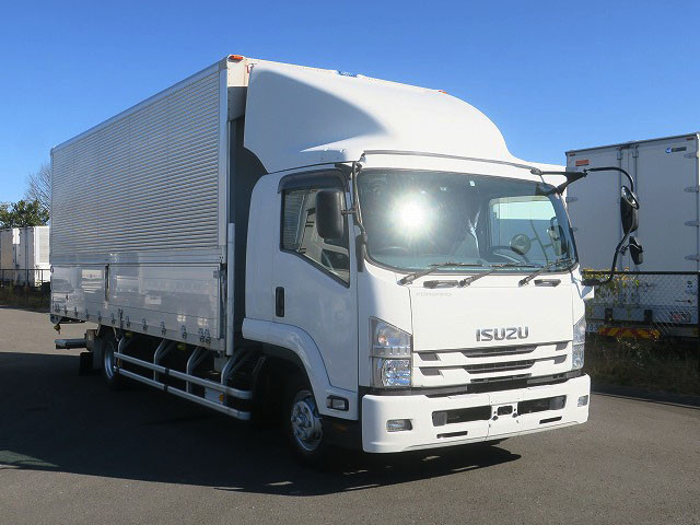 中古トラック いすゞアルミウィング ＃2