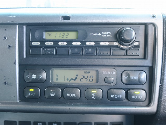 中古トラック 日野平ボディアルミブロック #18