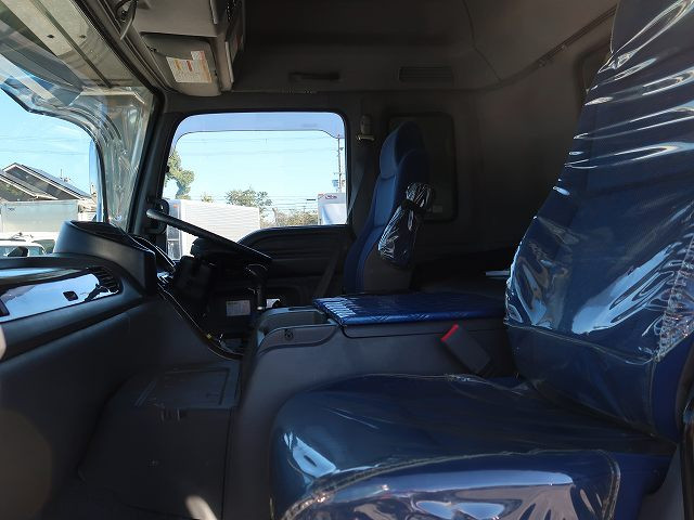 中古トラック いすゞ ギガ 大型ダンプ
