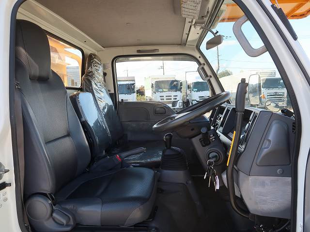 中古トラック いすゞ高所作業車 ＃16