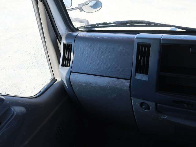 中古トラック いすゞ高所作業車 ＃17