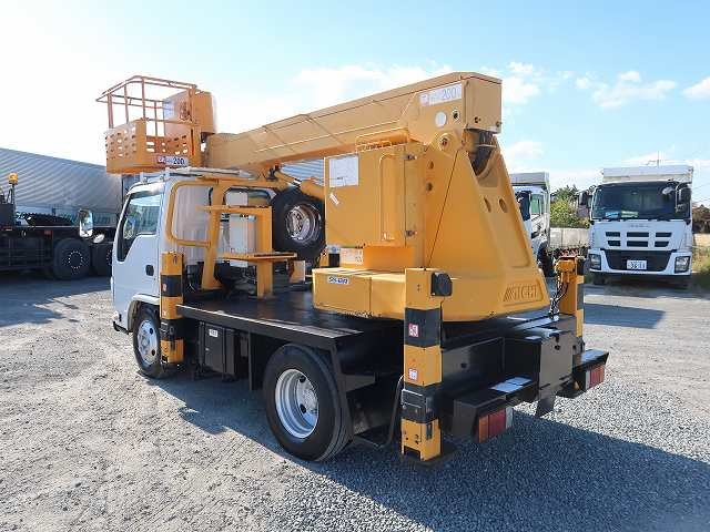中古トラック いすゞ高所作業車 ＃4