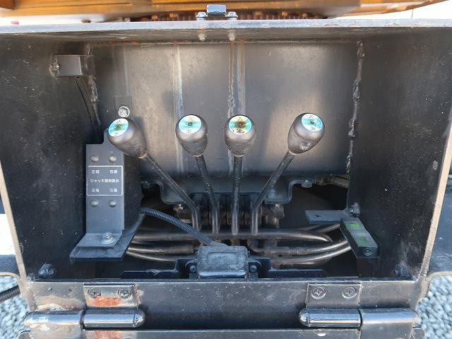 中古トラック いすゞ高所作業車 ＃8