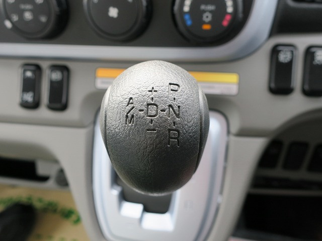 中古トラック 三菱ふそう冷凍バン ＃18