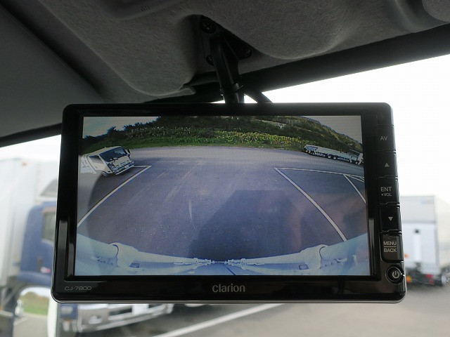 中古トラック 三菱ふそう冷凍バン ＃19