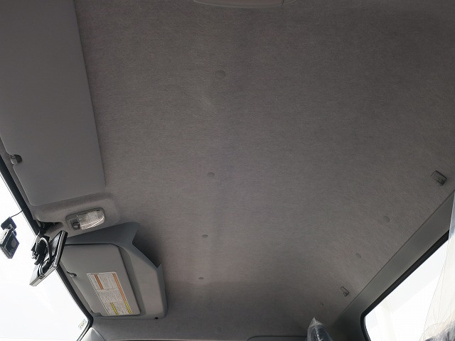 中古トラック 三菱ふそう冷凍バン ＃24