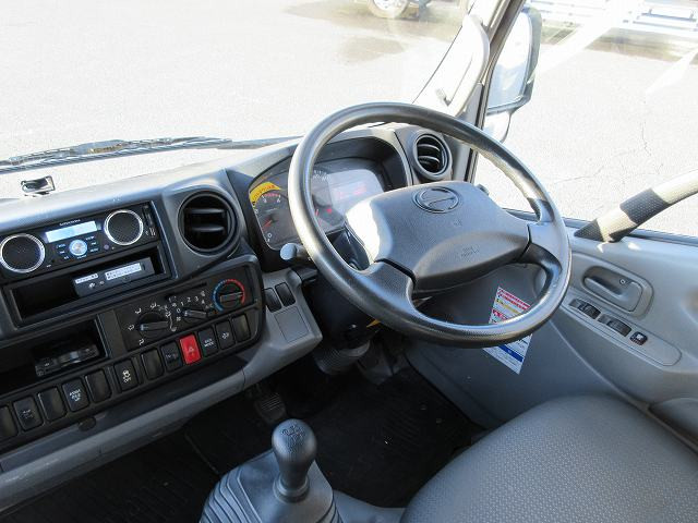 中古トラック 日野クレーン付平ボディ ＃16