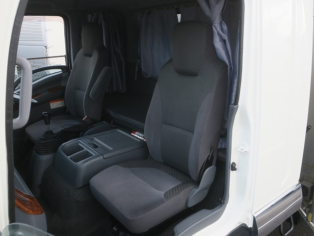 中古トラック いすゞアルミウィング ＃22