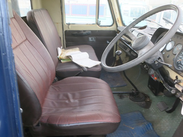 中古トラック 三菱ふそう K-NW413LR 超重量物用トラクタ