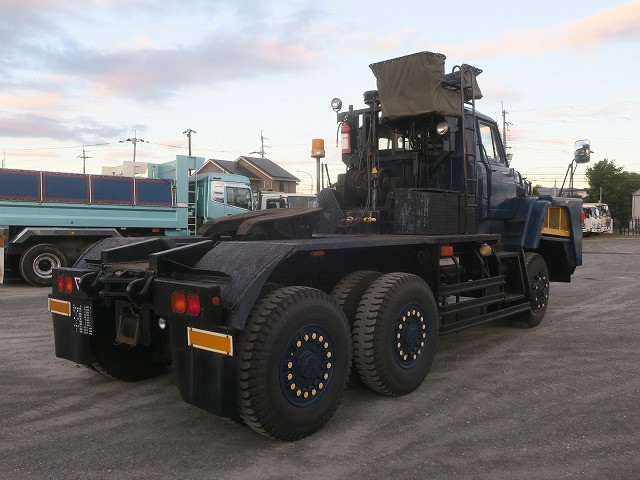 中古トラック 三菱ふそう K-NW413LR 超重量物用トラクタ