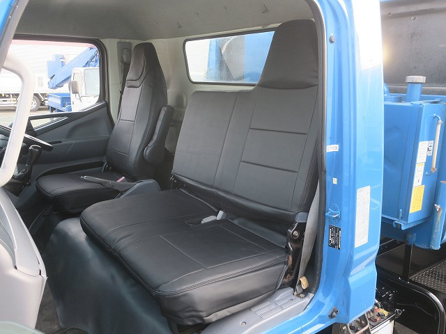 中古トラック 三菱ふそうパッカー車（塵芥車） ＃23