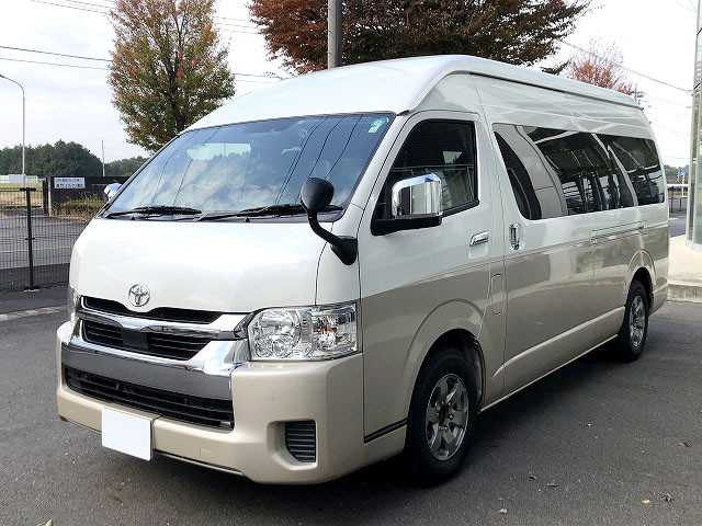 中古車 トヨタ ハイエースワゴン グランドキャビン