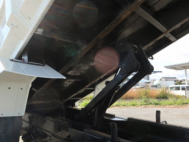 中古トラック 日野深ダンプ ＃9