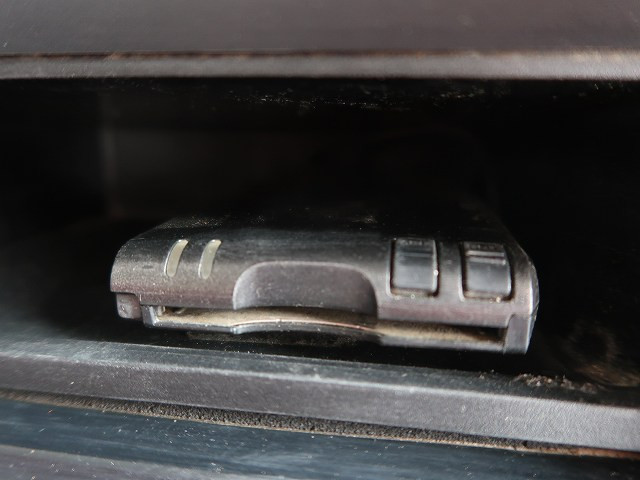 中古トラック UDトラックスコンクリートミキサー車 ＃21