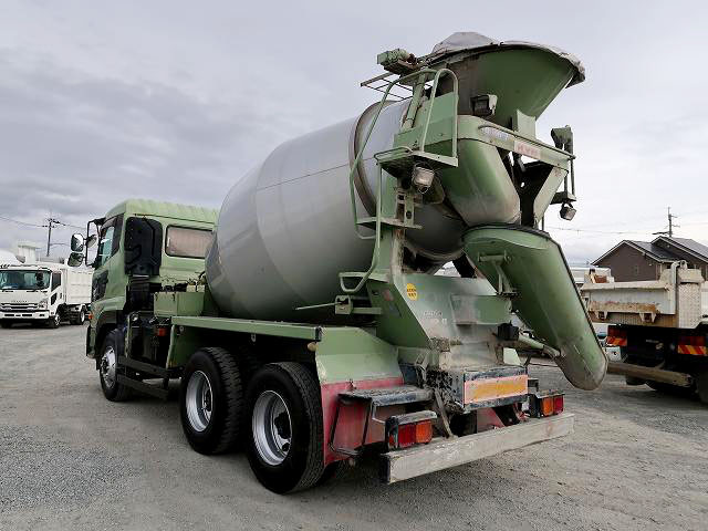 中古トラック UDトラックスコンクリートミキサー車 ＃4