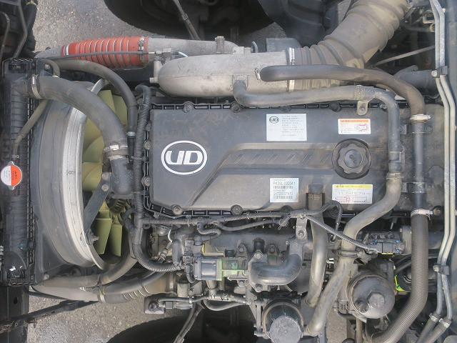 中古トラック UDトラックス平ボディアルミブロック #11