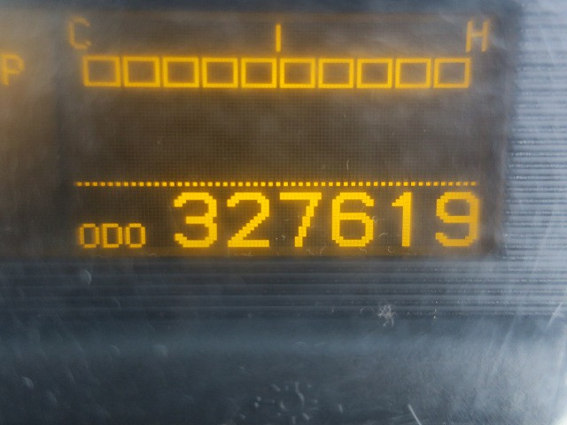 中古トラック UDトラックス平ボディアルミブロック #17