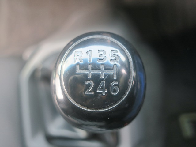 中古トラック UDトラックス平ボディアルミブロック #18