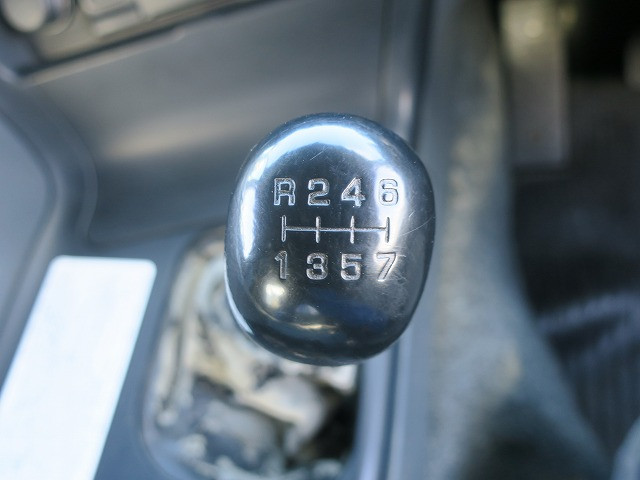 中古トラック 三菱ふそうクレーン付平ボディ ＃18