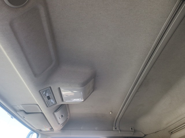 中古トラック 三菱ふそうクレーン付平ボディ ＃24