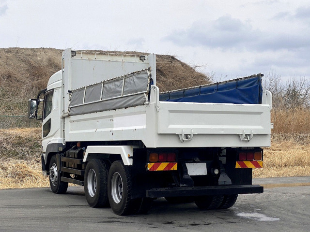 中古トラック 三菱ふそうダンプ ＃3