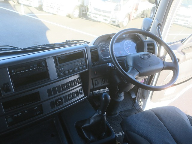 中古トラック 日野チップ運搬車 ＃17
