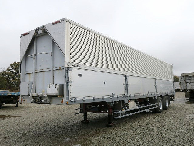  日本フルハーフウィングトレーラー