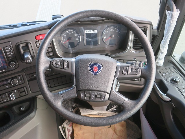 中古トラック スカニアアルミウィング ＃17