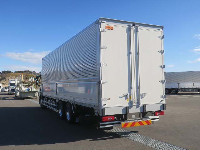 中古トラック スカニアアルミウィング ＃4