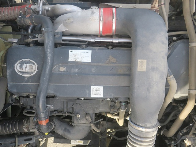 中古トラック UDトラックストラクタヘッド ＃14