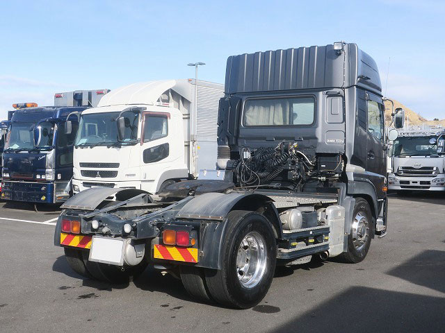 中古トラック UDトラックストラクタヘッド ＃3