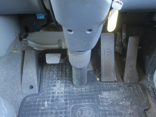 中古トラック UDトラックスアルミウィング #21