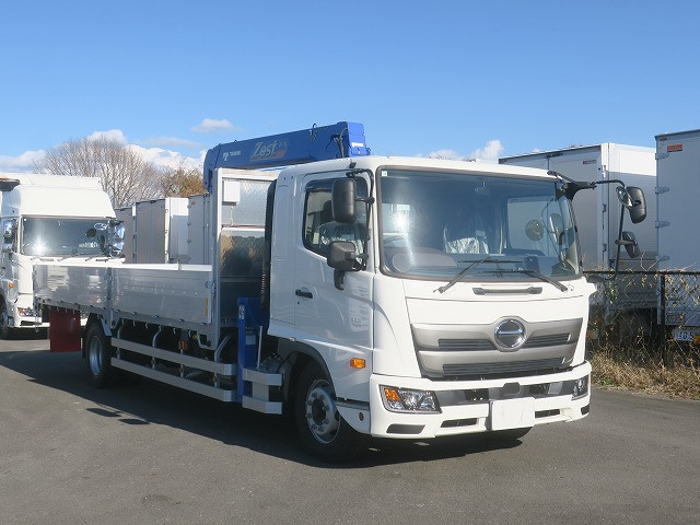 中古トラック 日野クレーン付平ボディ #2