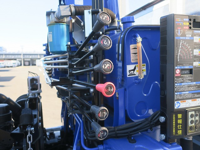 中古トラック 日野クレーン付平ボディ ＃11